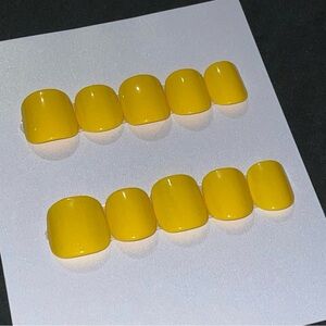 🍂 10 Press-on Nails ~ Bumble Mumble ~ Size Large